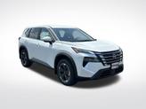 Thumbnail of 2026 Everest White P Nissan Rogue