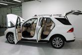 Thumbnail of 2018 Polar White Mercedes-Benz GLE 350