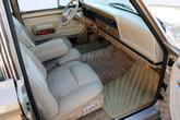 Thumbnail of 1990 Sand Metallic Jeep Grand Wagoneer
