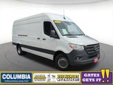 Photo of 2024 White Mercedes-Benz Sprinter 3500