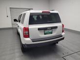 Thumbnail of 2016 Bright White Clearcoat Jeep Patriot
