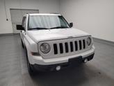 Thumbnail of 2016 Bright White Clearcoat Jeep Patriot