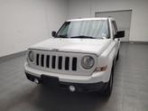 Thumbnail of 2016 Bright White Clearcoat Jeep Patriot