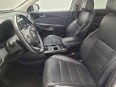 Thumbnail of 2018 Snow White Pearl Kia Sorento