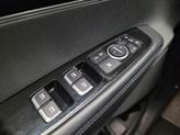 Thumbnail of 2018 Snow White Pearl Kia Sorento