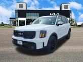 Thumbnail of 2025 Glacial White Pearl Kia Telluride