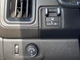 Thumbnail of 2018 Summit White GMC Canyon