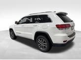 Thumbnail of 2020 Bright White Clearcoat Jeep Grand Cherokee