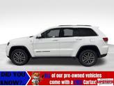 Thumbnail of 2020 Bright White Clearcoat Jeep Grand Cherokee