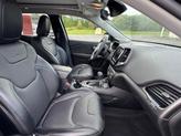 Thumbnail of 2022 Diamond Black Jeep Cherokee