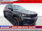 Photo of 2023 Diamond Black Jeep Grand Cherokee