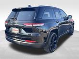 Thumbnail of 2023 Diamond Black Jeep Grand Cherokee