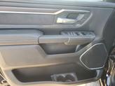 Thumbnail of 2026 Diamond Black Crystal Pearlcoat RAM 1500