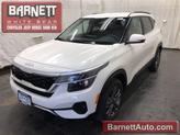 Photo of 2023 Snow White Pearl Kia Seltos
