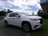 Thumbnail of 2021 Iridescent Pearl Tricoat Chevrolet Traverse