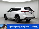 Thumbnail of 2021 White Toyota Highlander Hybrid