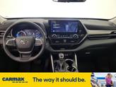 Thumbnail of 2023 White Toyota Highlander Hybrid