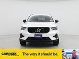 Thumbnail of 2024 White Volvo XC40