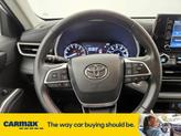Thumbnail of 2022 White Toyota Highlander