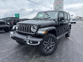 Photo of 2025 Black Clearcoat Jeep Wrangler