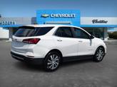 Thumbnail of 2022 White Chevrolet Equinox