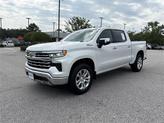 Thumbnail of 2024 Iridescent Pearl Tricoat Chevrolet Silverado 1500