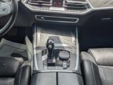 Thumbnail of 2020 Black Sapphire Metallic BMW X7