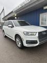 Thumbnail of 2017 White Audi Q7