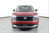 Thumbnail of 2025 Scarlet Ember Tintcoat/Super Black Nissan Kicks
