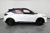 Thumbnail of 2023 Aspen White Tricoat/Super Black Nissan Kicks