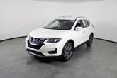 Thumbnail of 2019 Pearl White Tricoat Nissan Rogue