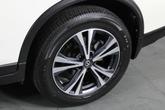 Thumbnail of 2019 Pearl White Tricoat Nissan Rogue