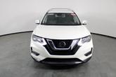 Thumbnail of 2019 Pearl White Tricoat Nissan Rogue