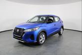 Photo of 2025 Electric Blue Metallic Nissan Kicks