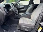 Thumbnail of 2025 Onyx Black Metallic Volvo XC40