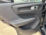 Thumbnail of 2025 Onyx Black Metallic Volvo XC40