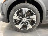 Thumbnail of 2024 Onyx Black Metallic Volvo V60 Cross Country