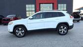 Thumbnail of 2020 Bright White Clearcoat Jeep Cherokee