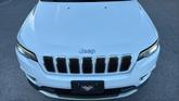 Thumbnail of 2020 Bright White Clearcoat Jeep Cherokee