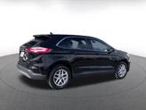 Thumbnail of 2024 Agate Black Metallic Ford Edge