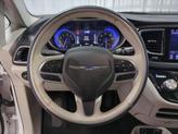 Thumbnail of 2020 Bright White Clearcoat Chrysler Pacifica