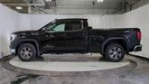 Thumbnail of 2022 Onyx Black GMC Sierra 1500