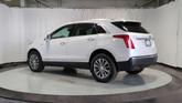 Thumbnail of 2017 Crystal White Tricoat Cadillac XT5