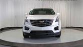 Thumbnail of 2017 Crystal White Tricoat Cadillac XT5