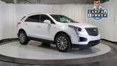 Thumbnail of 2017 Crystal White Tricoat Cadillac XT5