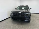 Thumbnail of 2024 Diamond Black Jeep Grand Cherokee