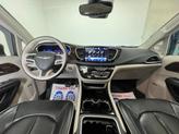 Thumbnail of 2021 Granite Crystal Clearcoat Metallic Chrysler Pacifica