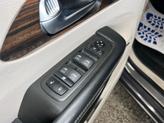 Thumbnail of 2021 Granite Crystal Clearcoat Metallic Chrysler Pacifica
