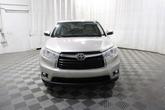 Thumbnail of 2016 Blizzard Pearl Toyota Highlander