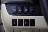 Thumbnail of 2016 Blizzard Pearl Toyota Highlander